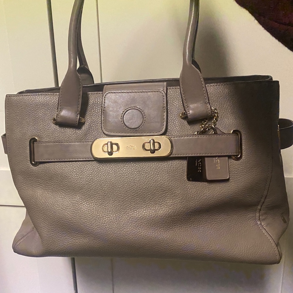 Coach tan and gold purse